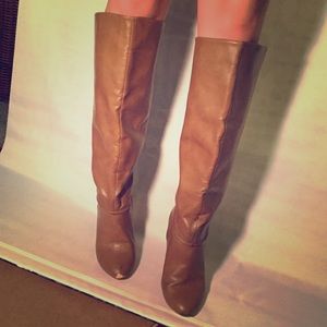 Tall Light brown heeled Boots